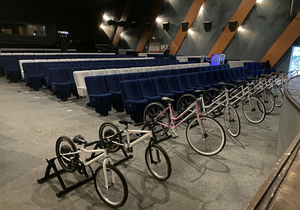 Projection vélo cinéma en salle